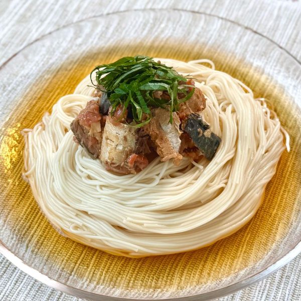 梅とサバ味噌のさっぱりそうめん